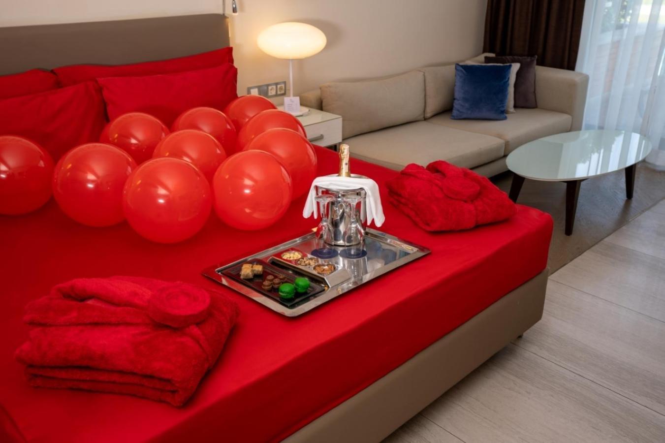 Akra Fethiye Tui Blue Sensatori Hotel Екстериор снимка